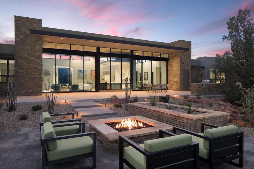 outdoor living spaces with fireplace (24)